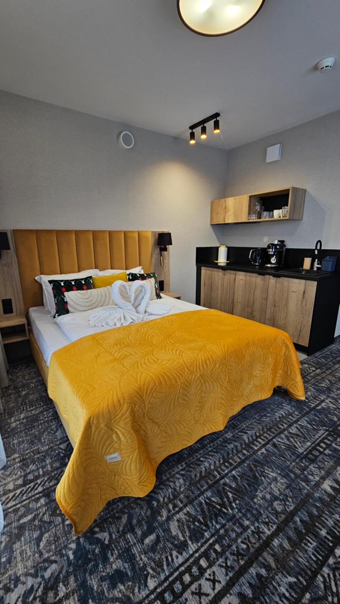 Komfortowy Z Widokiem Na Gory Z Sauna Oraz Basenem Zloty Horyzont Apartment